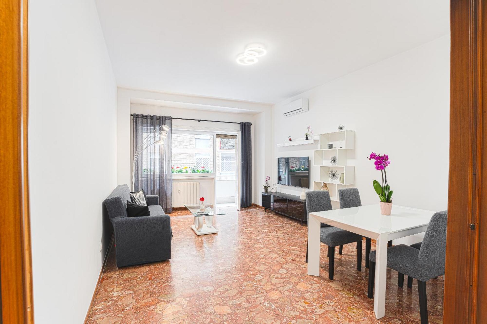 Apartment Domus Leo Rom